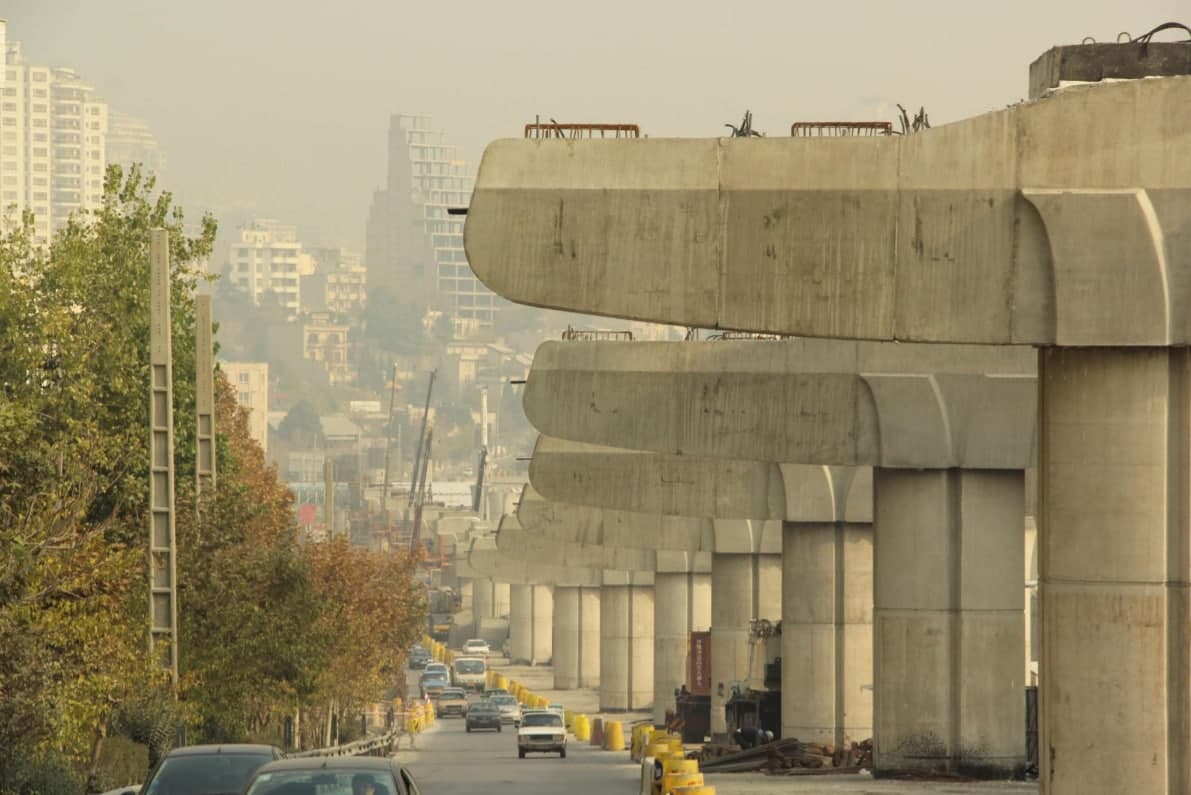 افزودن روان کننده پای کاری برای بهبود خواص بتن تازه و سخت شده در پروژه پل شهید صدر تهران